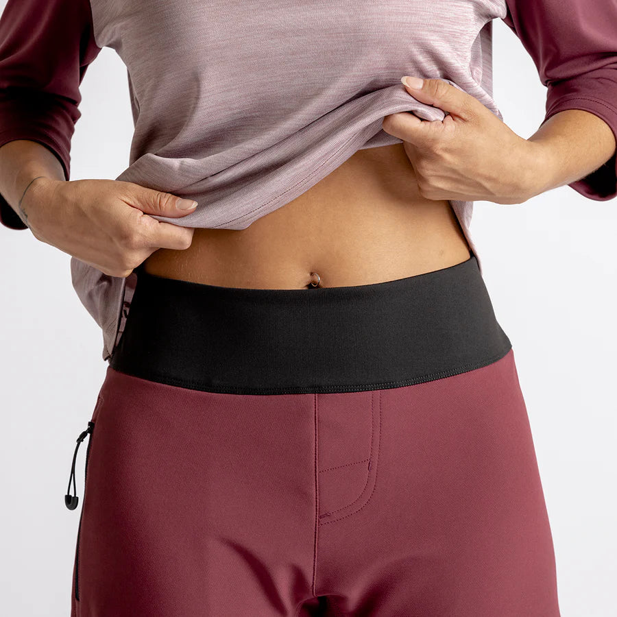 Carve Hip Hugger Shorts Women