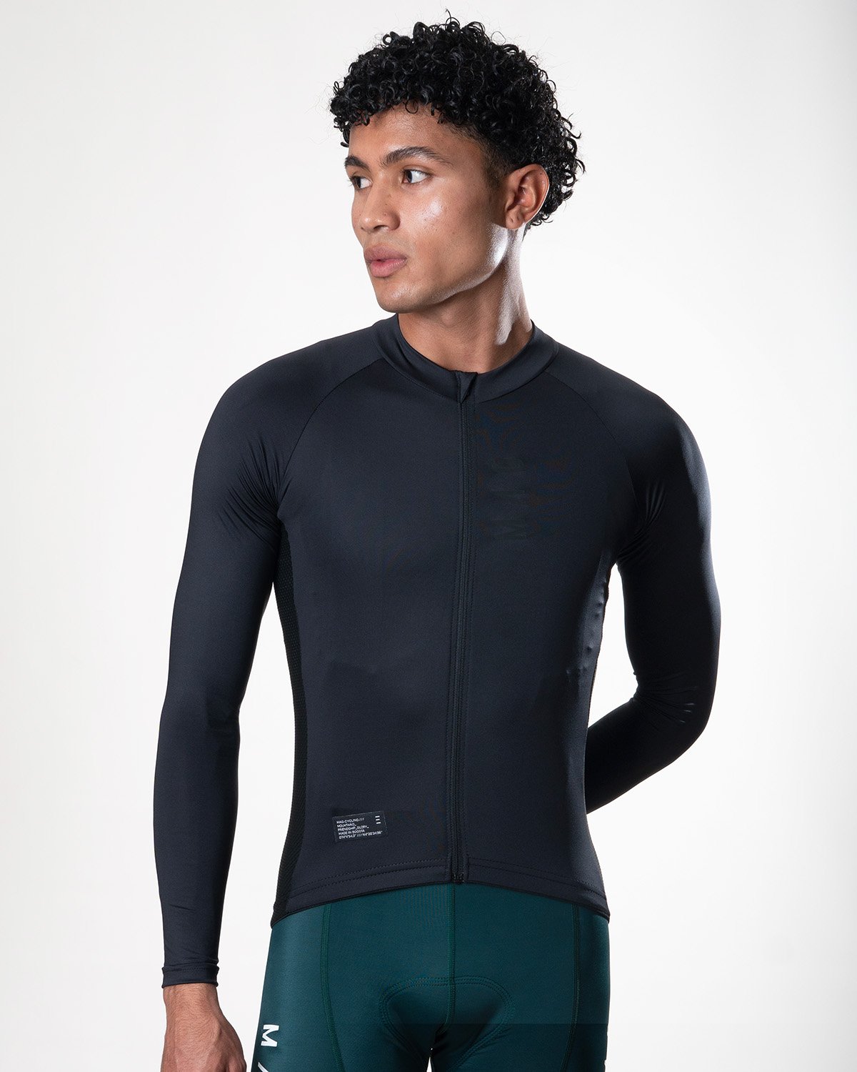 JERSEY MANGA LARGA NEGRO