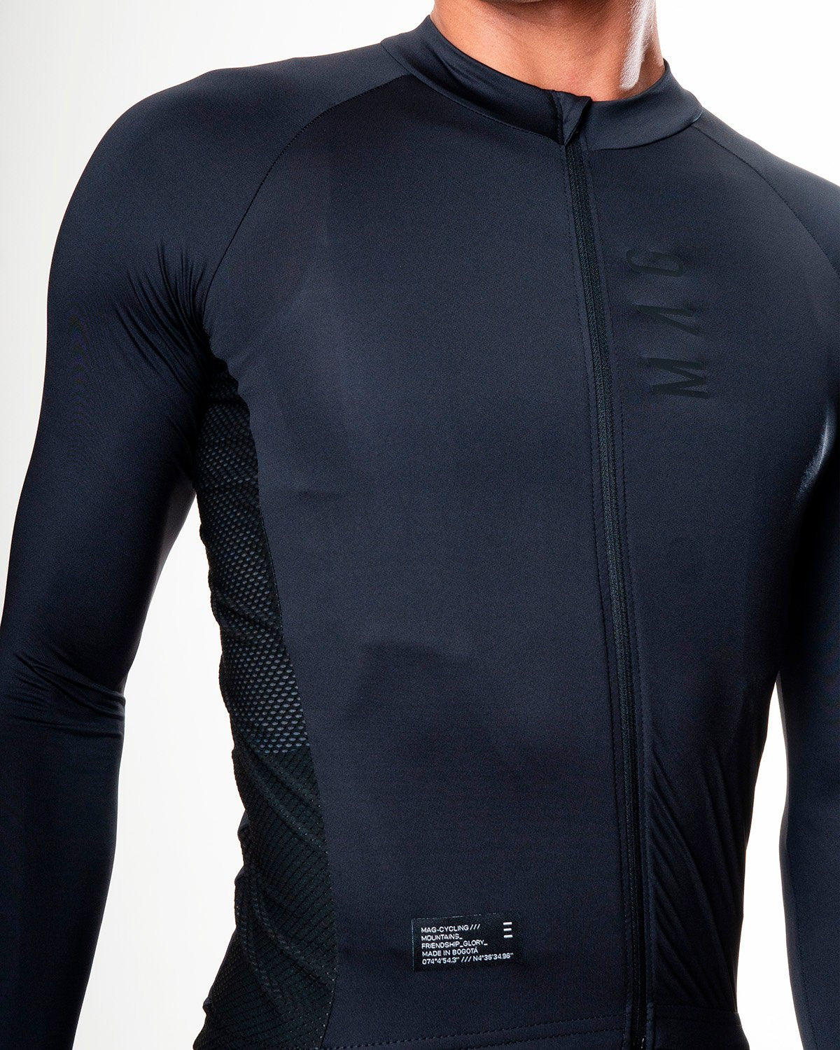 JERSEY MANGA LARGA NEGRO