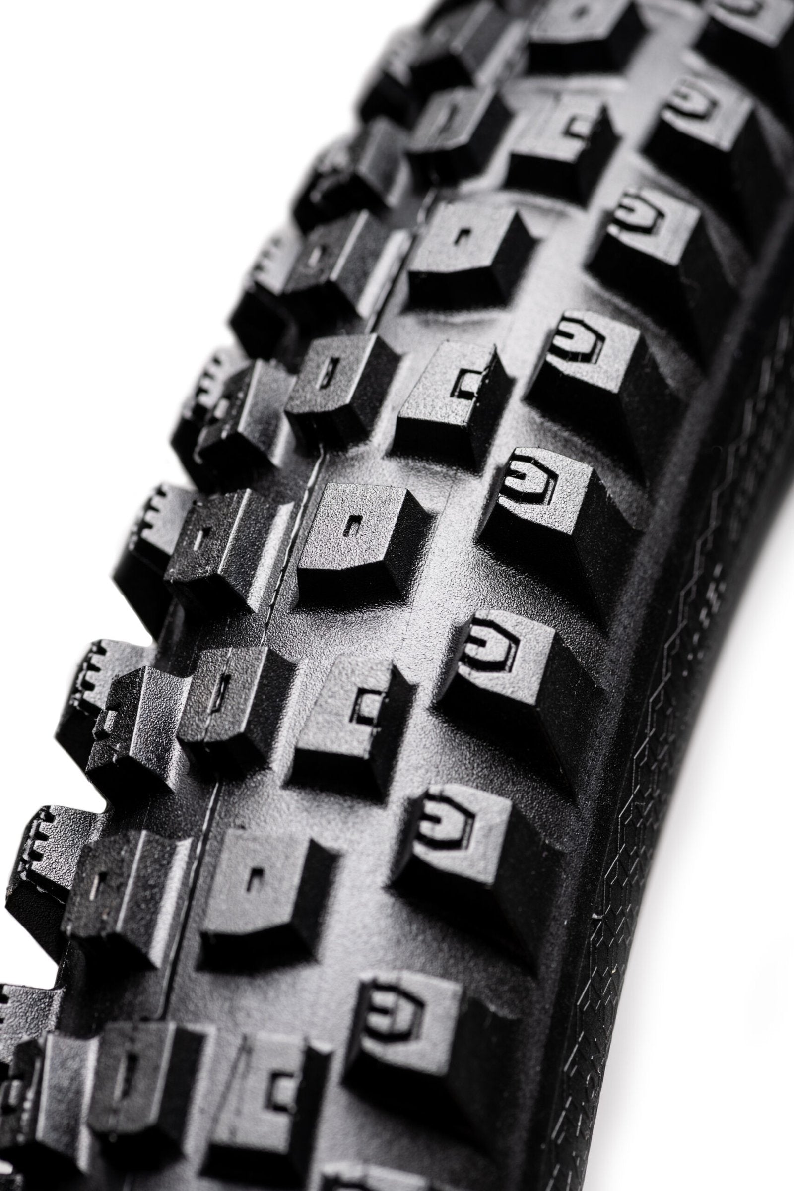 Goodyear - Wrangler MTR Enduro Tubeless Complete 29x2.4