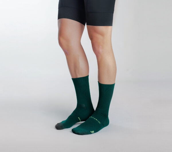MEDIAS MAG VERDE PINO